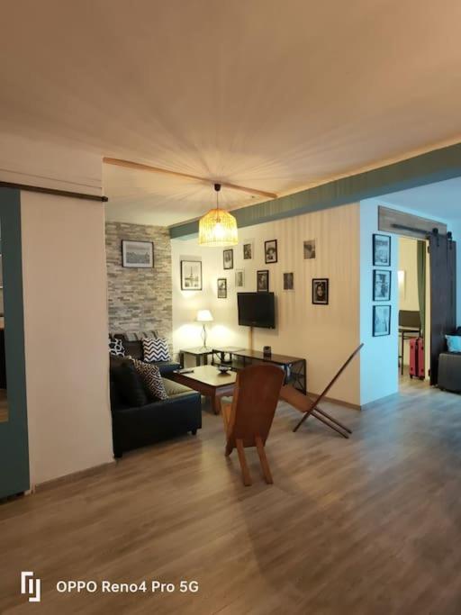Grand T2 Esprit Loft Coeur De Ville Sete Ngoại thất bức ảnh