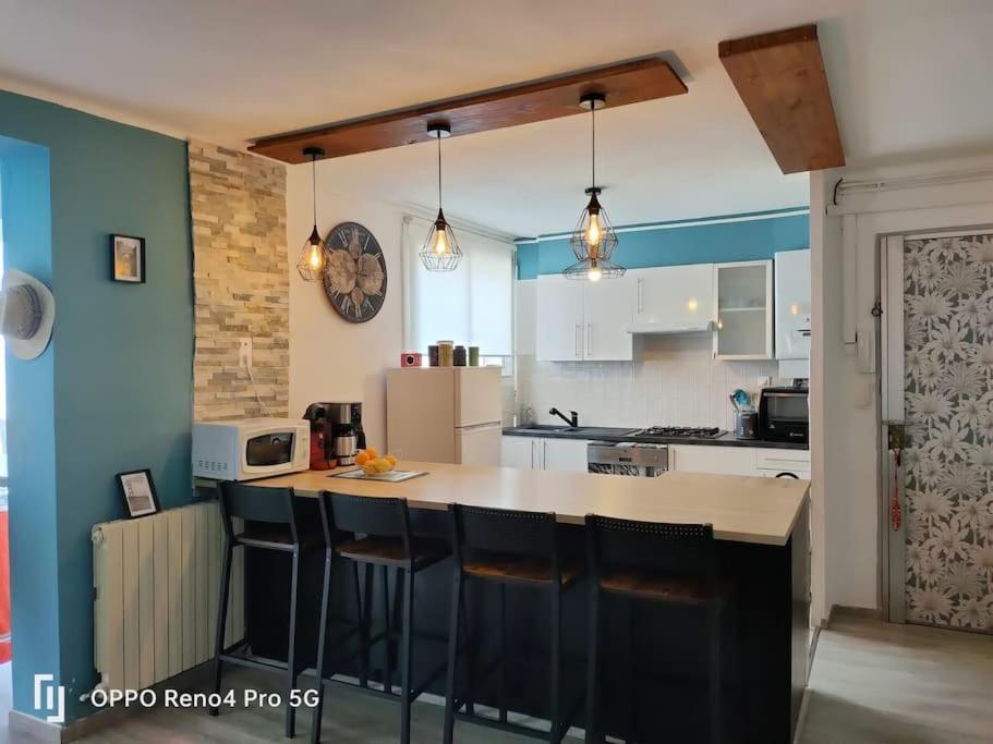Grand T2 Esprit Loft Coeur De Ville Sete Ngoại thất bức ảnh